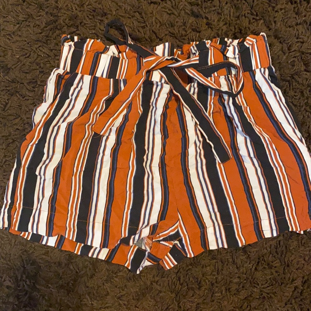 Stripped shorts